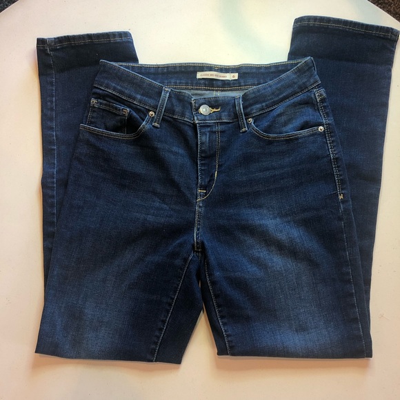 Levi skinny jeans - Picture 1 of 4